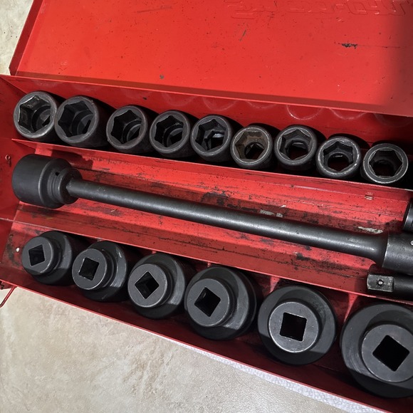 Snap-On 3/4 Inch Drive Set W/ Box - Picture 4 of 9